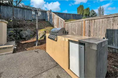 12018 NE 45th Ave, Vancouver, WA 98686 - Photo 4