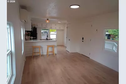 16745 SE Division St #298, Portland, OR 97236 - Photo 14