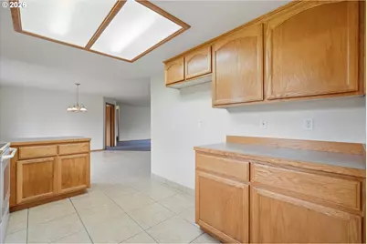 14610 NE 328th Cir, Battle Ground, WA 98604 - Photo 8