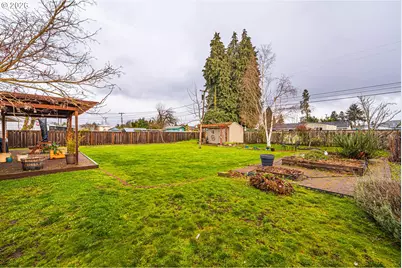 421 Woodlane Dr, Springfield, OR 97477 - Photo 22