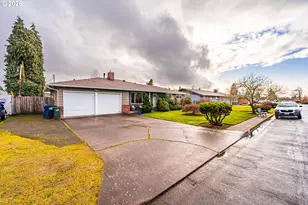 421 Woodlane Dr, Springfield, OR 97477 - Photo 1