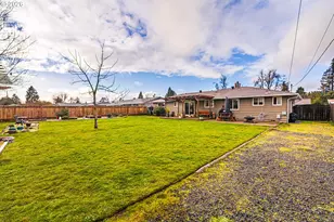 421 Woodlane Dr, Springfield, OR 97477 - Photo 26