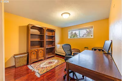 421 Woodlane Dr, Springfield, OR 97477 - Photo 16