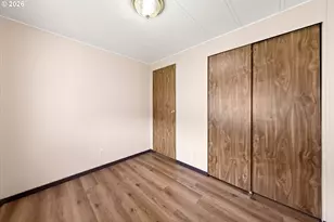 1200 E Central Ave, Sutherlin, OR 97479 - Photo 16