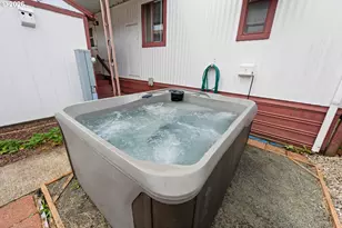 1200 E Central Ave, Sutherlin, OR 97479 - Photo 28