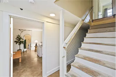 9556 N Tioga Ave, Portland, OR 97203 - Photo 28