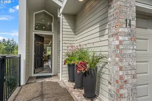 14 Northview Ct, Lake Oswego, OR 97035 - Photo 2