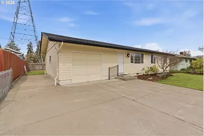 1450 W Quinalt St, Springfield, OR 97477 - Photo 2