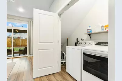 7035 SE Alberta St, Portland, OR 97206 - Photo 34