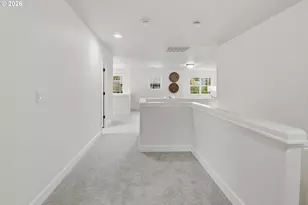 19319 Dogwood Ct, Lake Oswego, OR 97035 - Photo 32