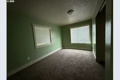 2420 38th Ave, Longview, WA 98632 - Photo 6