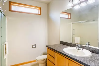 2030 Lakeland Way, Eugene, OR 97408 - Photo 16