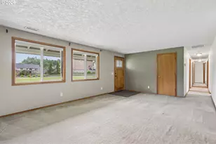 302 Insel Rd, Woodland, WA 98674 - Photo 8