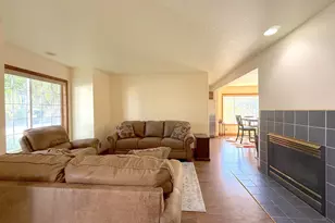 110 Calumet Ave, Eugene, OR 97404 - Photo 8