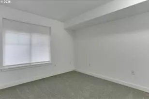 9837 NE Irving St, Portland, OR 97220 - Photo 12