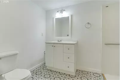 9837 NE Irving St #301, Portland, OR 97220 - Photo 10