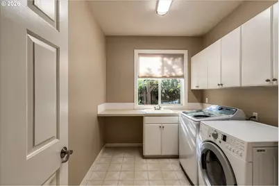 9930 SW Lumbee Ln, Tualatin, OR 97062 - Photo 22