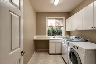9930 SW Lumbee Ln, Tualatin, OR 97062 - Photo 22