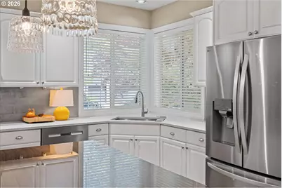 9930 SW Lumbee Ln, Tualatin, OR 97062 - Photo 6