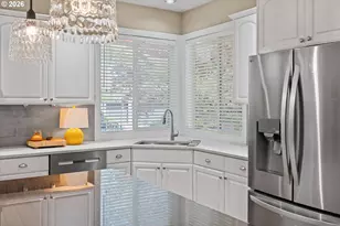 9930 SW Lumbee Ln, Tualatin, OR 97062 - Photo 6