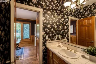 9930 SW Lumbee Ln, Tualatin, OR 97062 - Photo 20