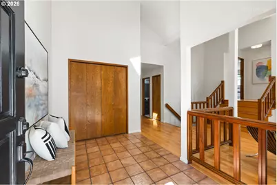 2949 Hunter Way, West Linn, OR 97068 - Photo 2
