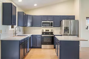 3220 NW Pacific Rim Dr, Camas, WA 98607 - Photo 6