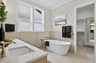 1864 SW Dickinson Ln, Portland, OR 97219 - Photo 24