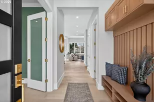 1864 SW Dickinson Ln, Portland, OR 97219 - Photo 6