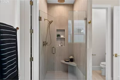 1864 SW Dickinson Ln, Portland, OR 97219 - Photo 28