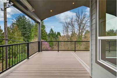 1864 SW Dickinson Ln, Portland, OR 97219 - Photo 32