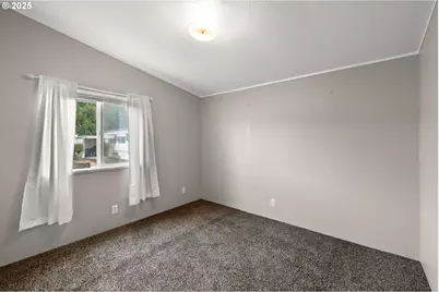 835 SE 1st Ave #64, Canby, OR 97013 - Photo 34