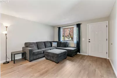 310 W Broadway St, Goldendale, WA 98620 - Photo 4