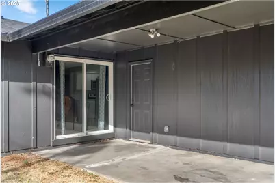 310 W Broadway St, Goldendale, WA 98620 - Photo 24