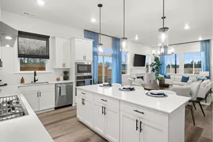 18105 SW Hoover Ln, Beaverton, OR 97003 - Photo 10