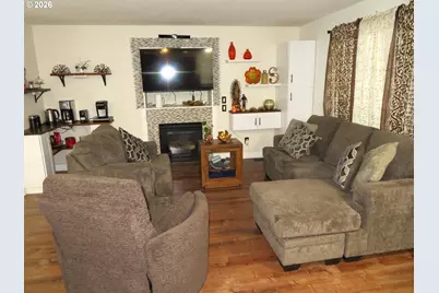 17548 SW Parkway Ct, Sherwood, OR 97140 - Photo 10