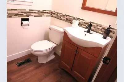 17548 SW Parkway Ct, Sherwood, OR 97140 - Photo 16