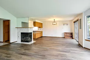 2135 Country Club Terrace, Woodburn, OR 97071 - Photo 8