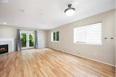 12619 SE Lydia Ct, Portland, OR 97236 - Photo 8