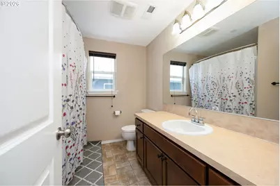 12619 SE Lydia Ct, Portland, OR 97236 - Photo 14