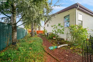 835 SE 1st Ave, Canby, OR 97013 - Photo 24