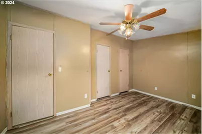 835 SE 1st Ave #14, Canby, OR 97013 - Photo 20