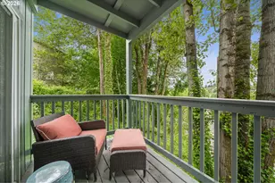 1015 SW Bertha Blvd, Portland, OR 97219 - Photo 8