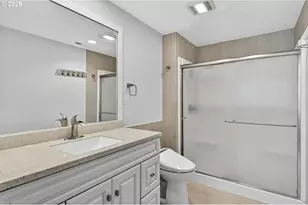 1908 Bonniebrae Dr, Lake Oswego, OR 97034 - Photo 28