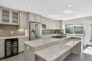 1908 Bonniebrae Dr, Lake Oswego, OR 97034 - Photo 10