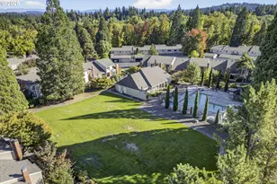 1908 Bonniebrae Dr, Lake Oswego, OR 97034 - Photo 44