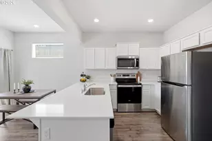 6302 NE 61st Ave, Vancouver, WA 98661 - Photo 8