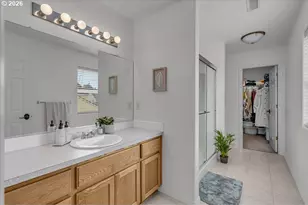 2550 Edgewater Dr, Woodburn, OR 97071 - Photo 18