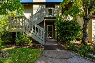 2051 Lake Isle Ter, Eugene, OR 97401 - Photo 2