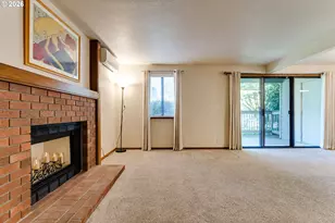 2051 Lake Isle Terrace, Eugene, OR 97401 - Photo 6